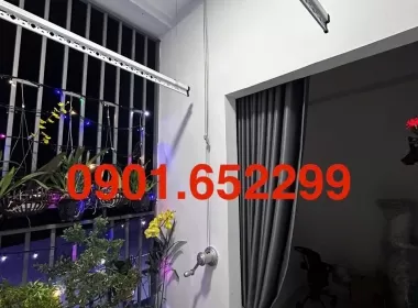  Giàn phơi gắn trần có tiện lợi không