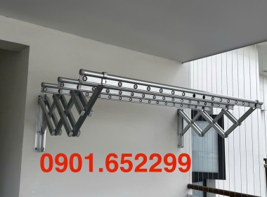  Giàn phơi gắn tường tiết kiệm không gian