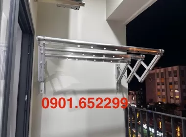  Thi công ,lắp đặt giàn phơi gắn tường tại chung cư A1/A2 