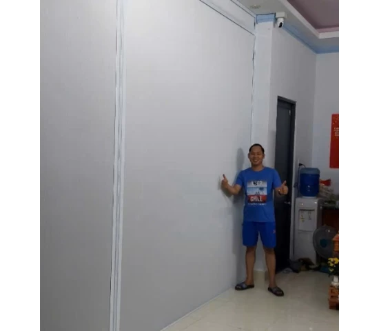 Vách ngăn 4